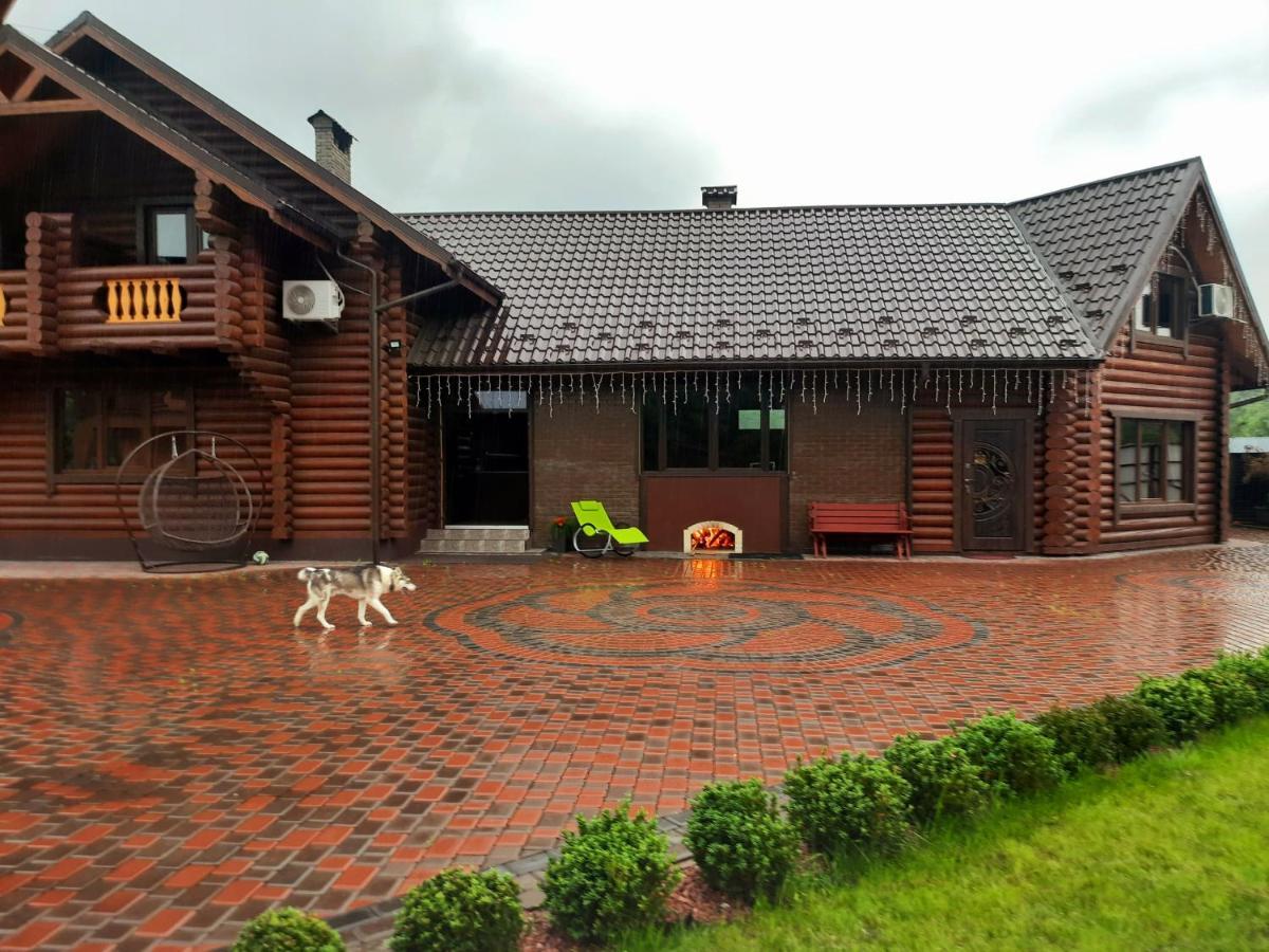 На Ставку Villa Vyzhnytsya Eksteriør billede